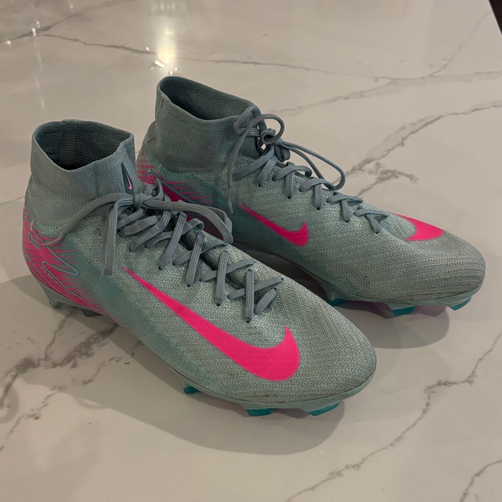 Nike Men’s Soccer Cleats - Gray and Pink - Mercuria